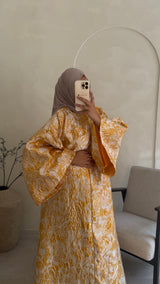 Robe Mona