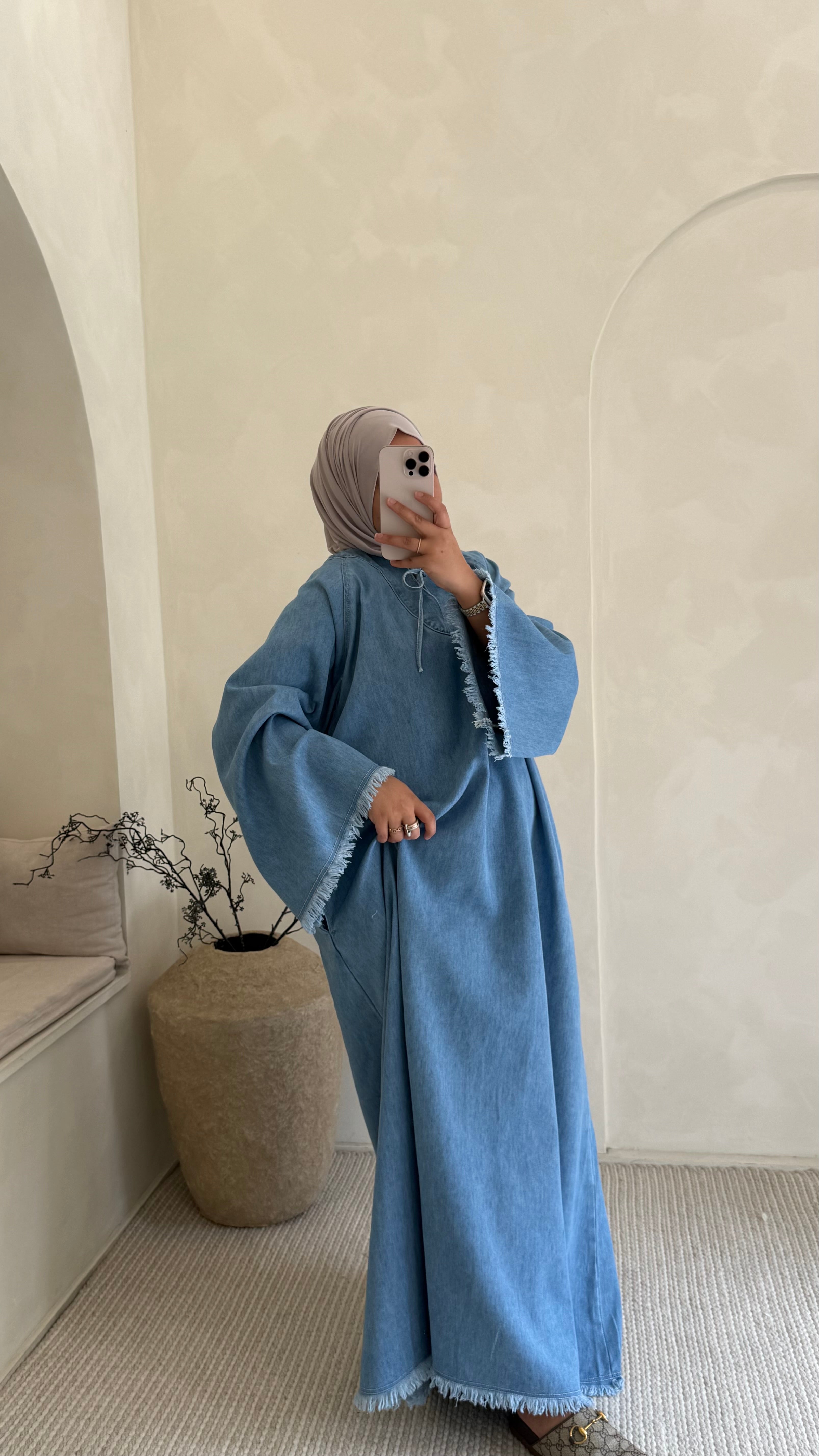 Robe Hanâa