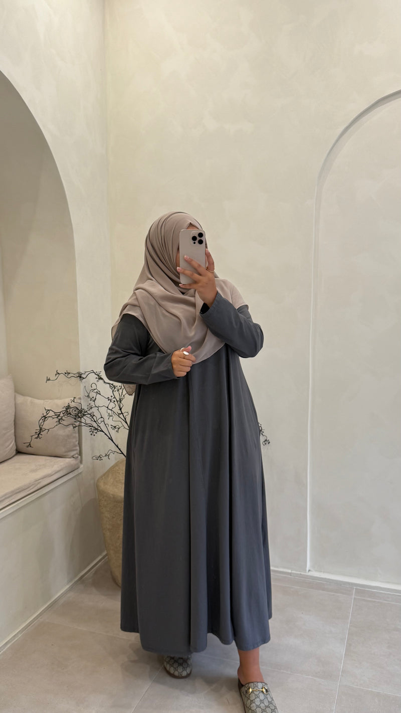 Robe Eya