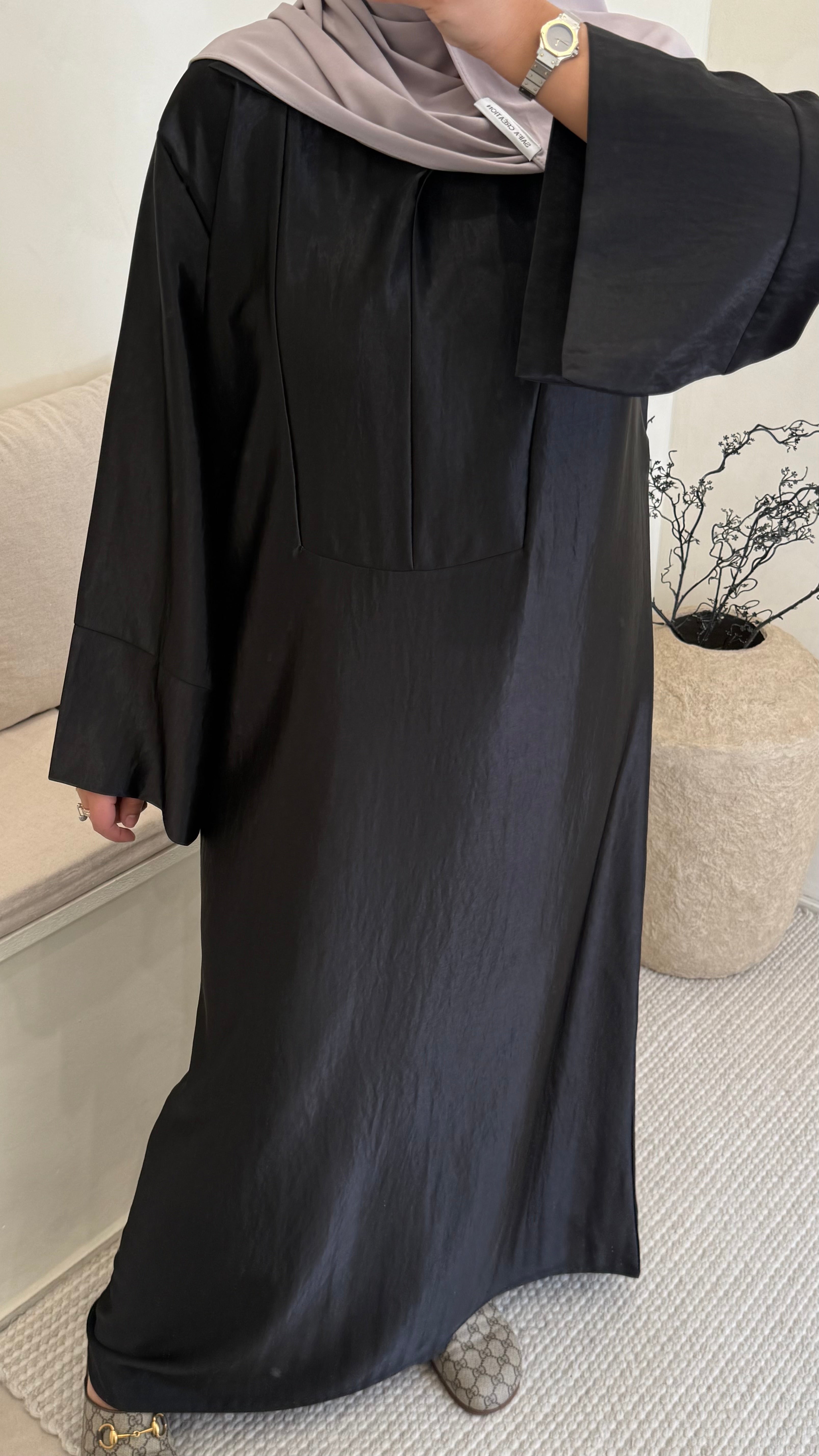 Abaya hind