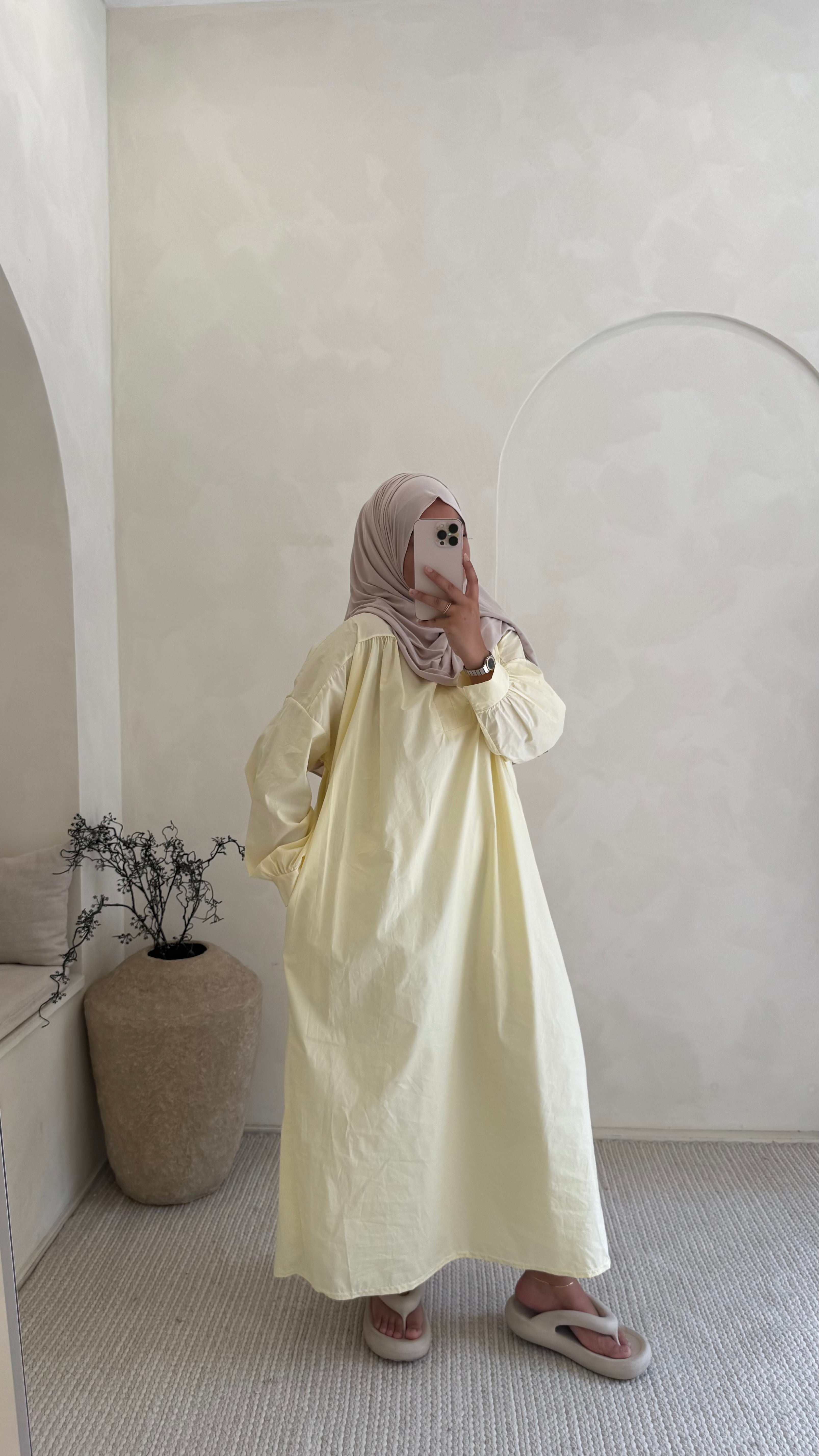 Robe kay Jaune