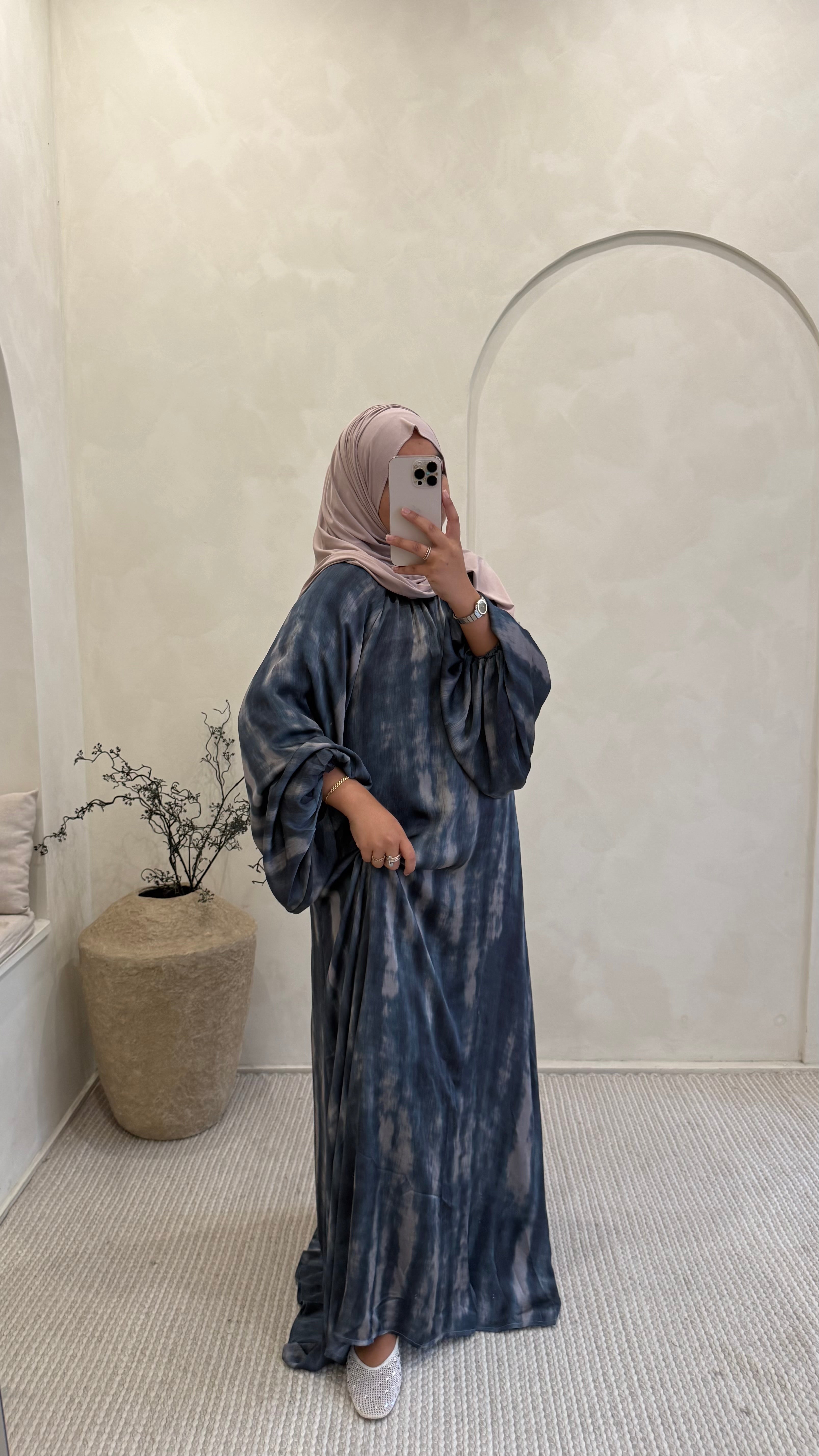 Robe Samya
