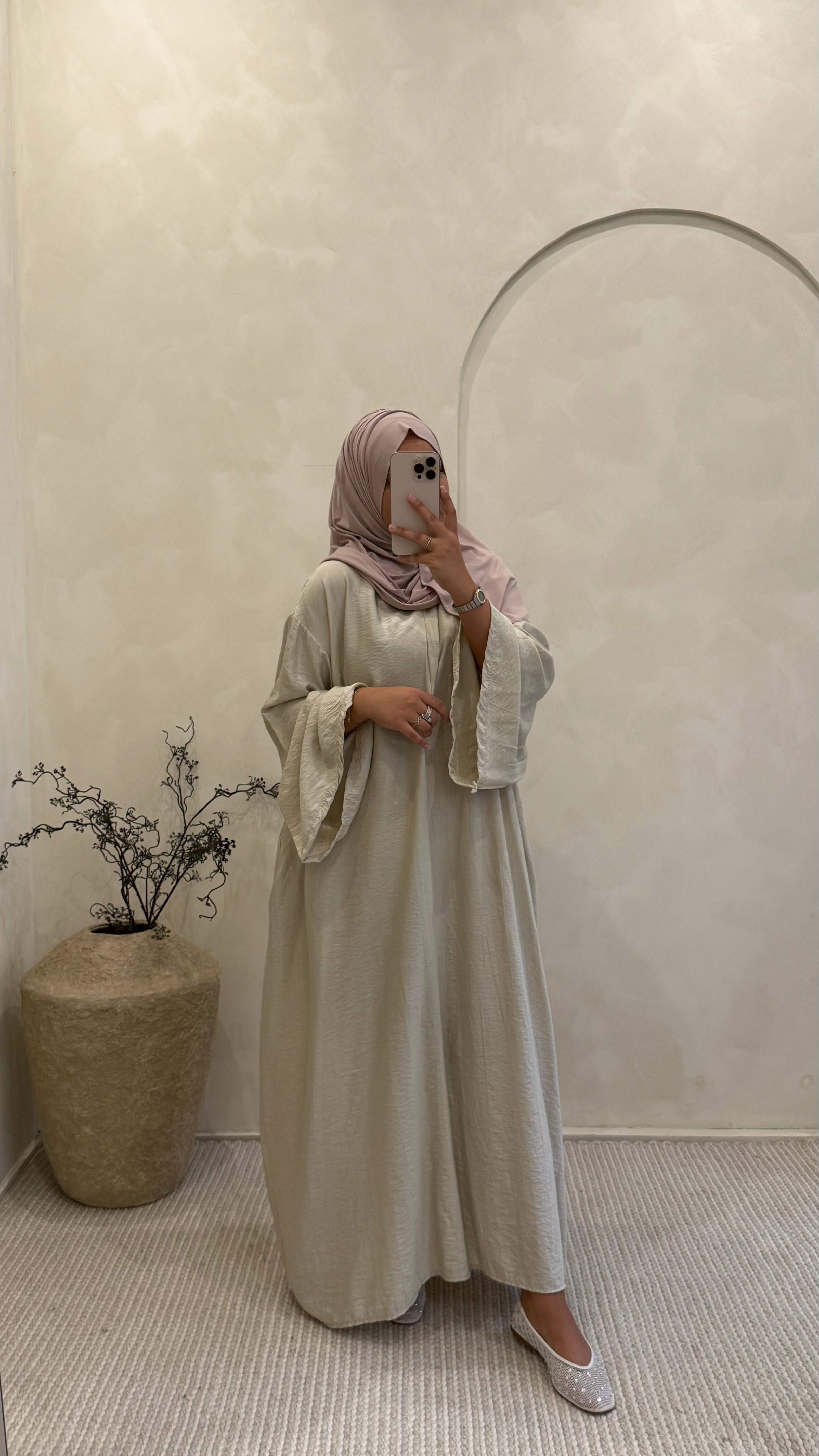 Abaya Ilham Beige