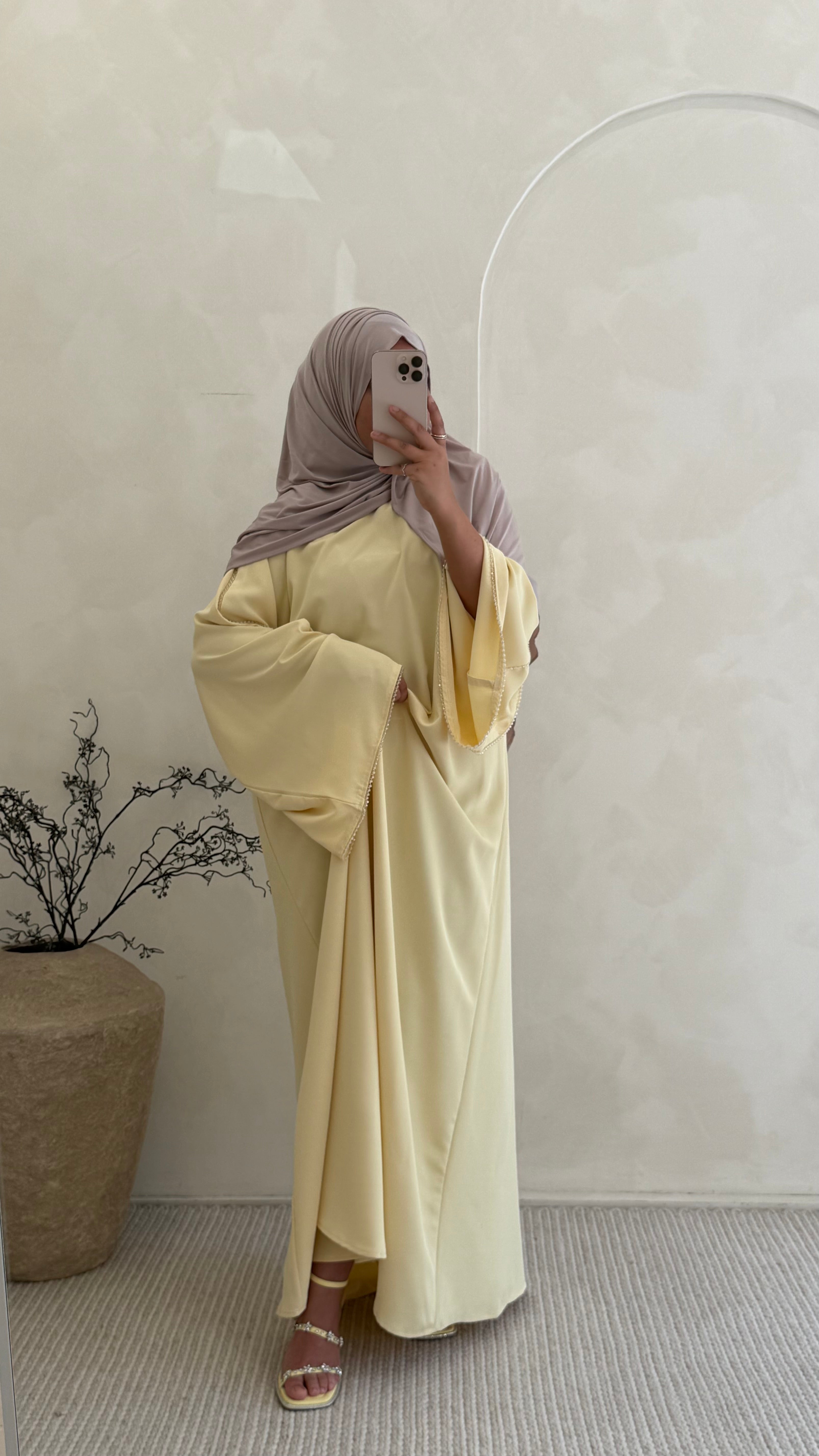 Abaya Qamar Jaune