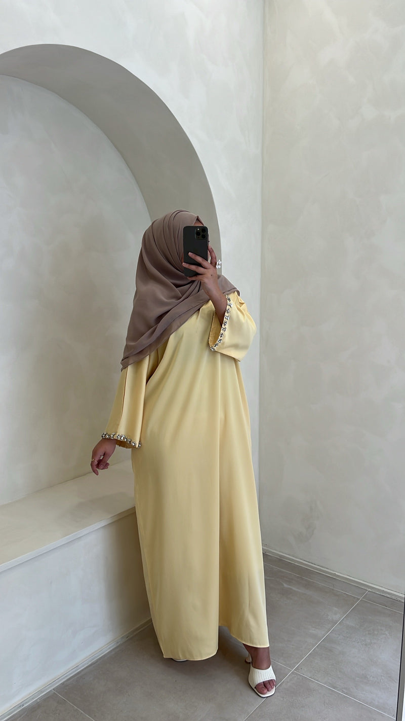 Robe Nayara