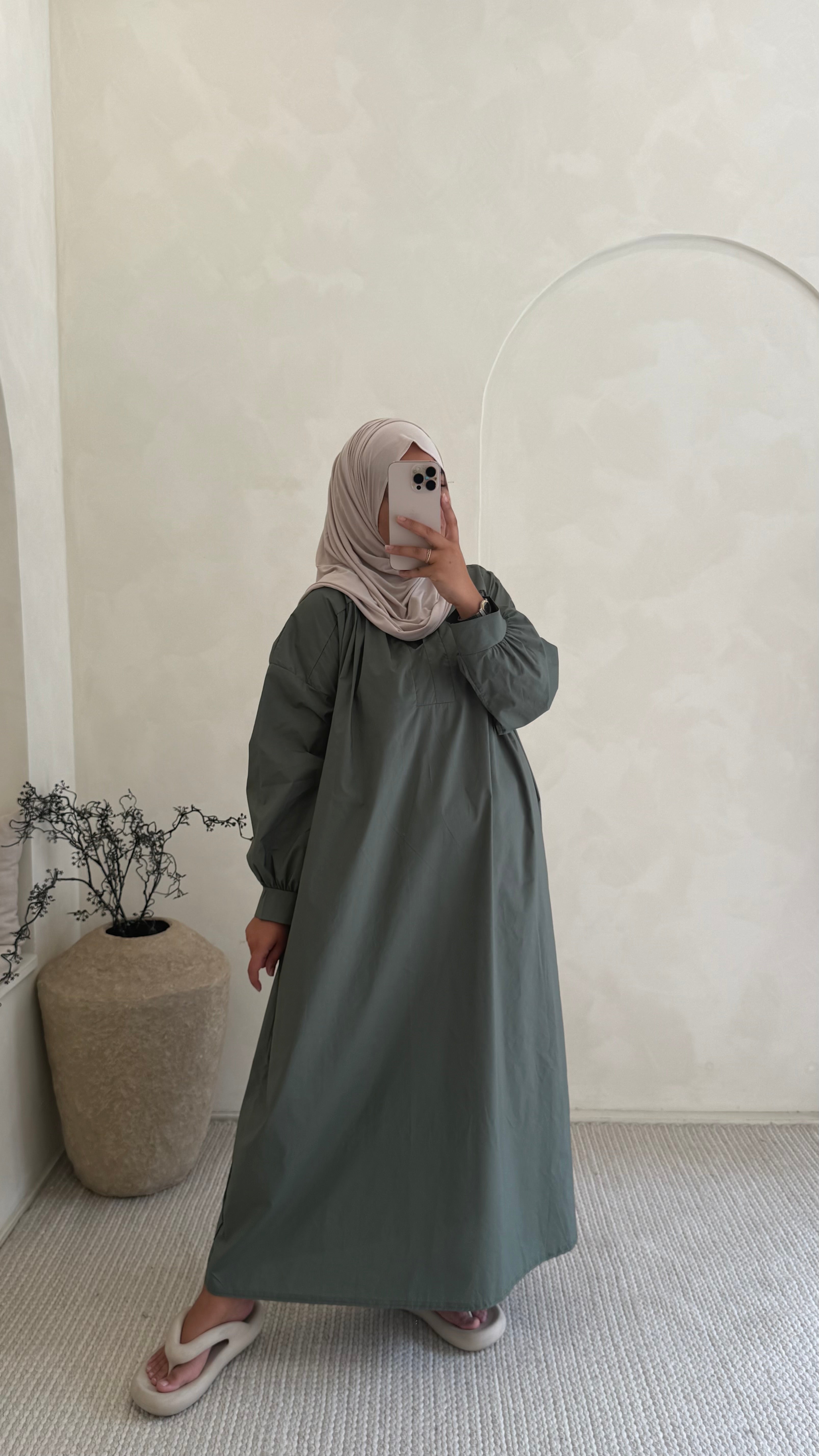 Robe kay Kaki