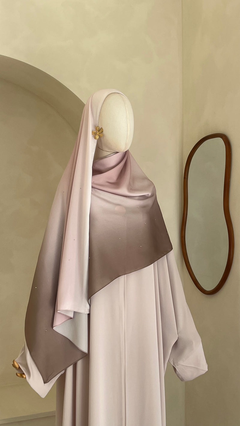 HIJAB NAWARA