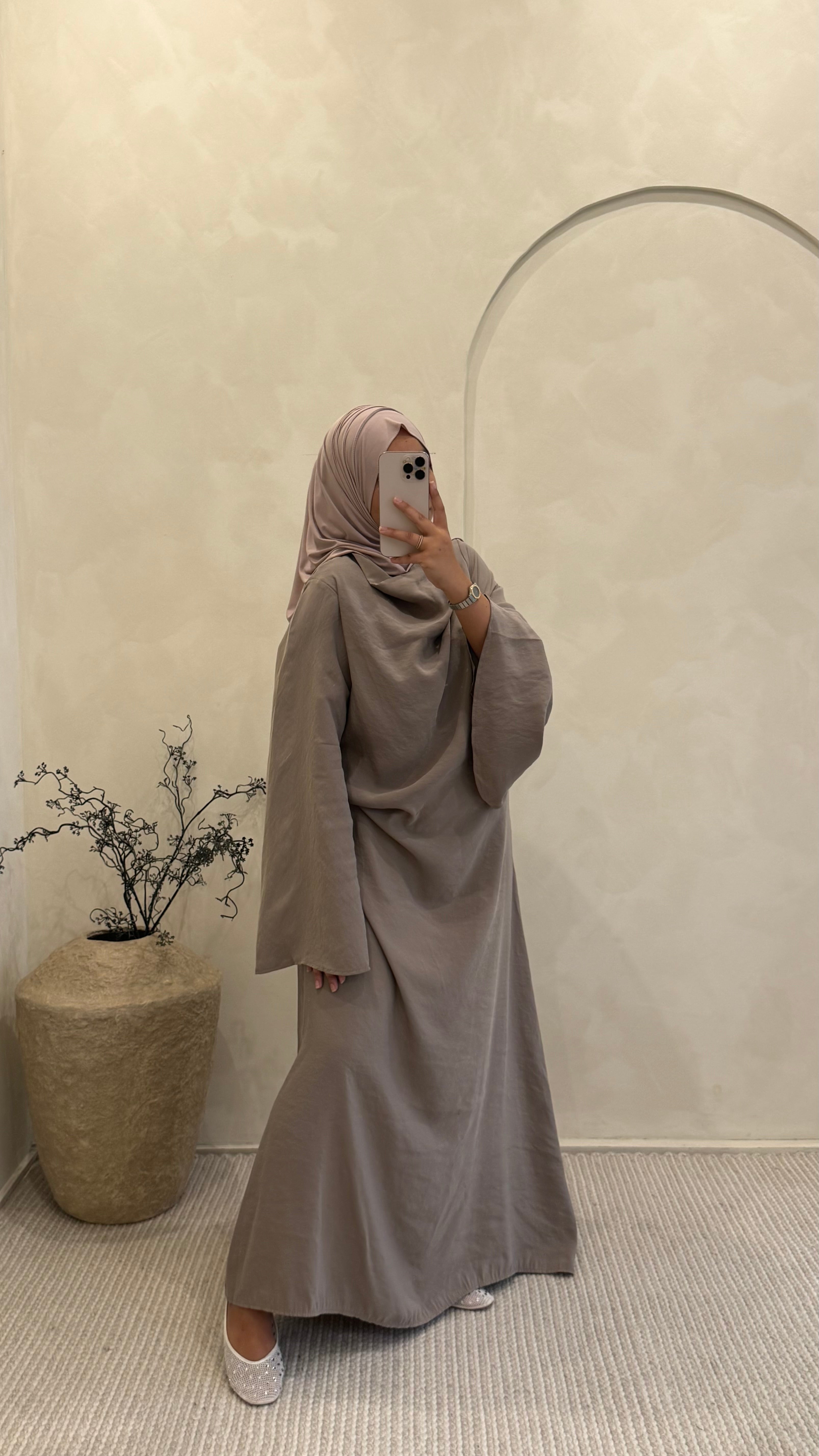 Abaya Deyna Taupe