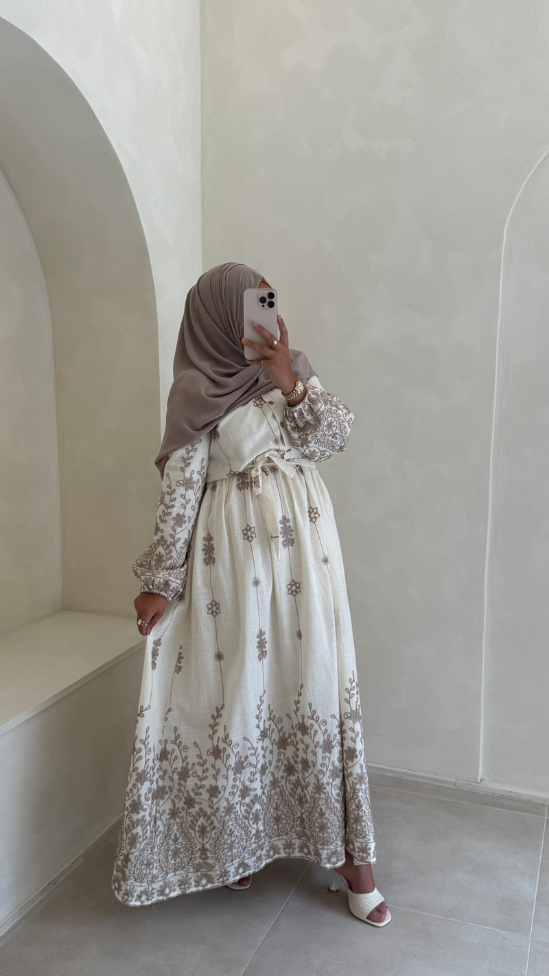Robe Clara